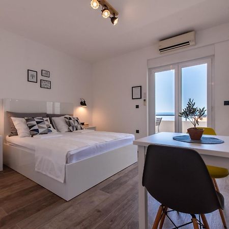 Maslina Apartments Крвавица Экстерьер фото