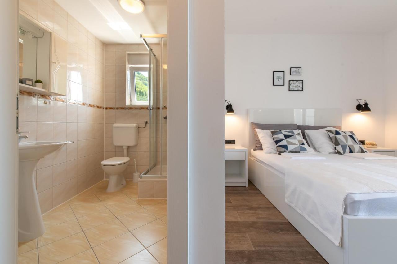 Maslina Apartments Крвавица Экстерьер фото