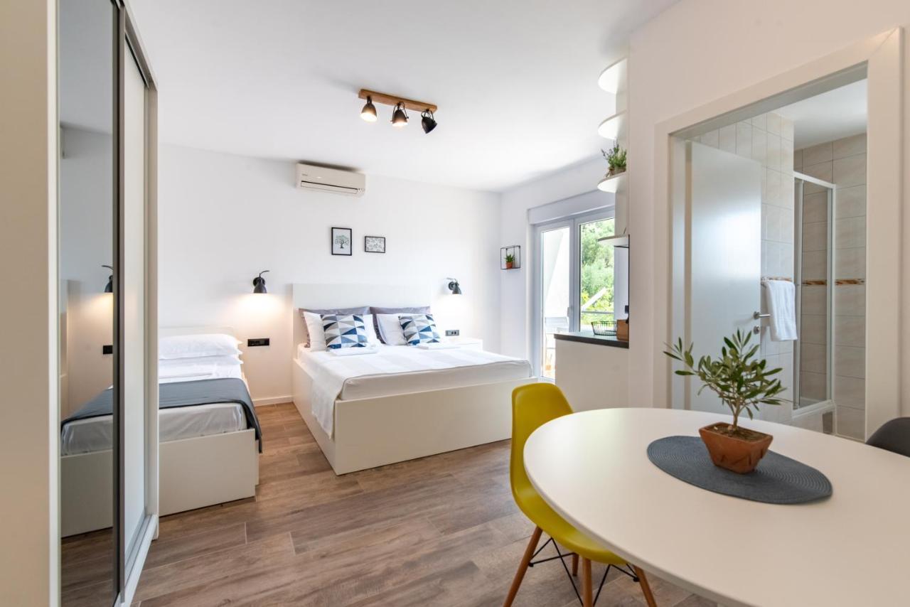 Maslina Apartments Крвавица Экстерьер фото